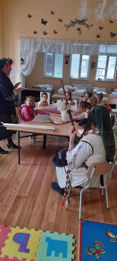 Уроци по родолюбие - ДГ Дъга - Хисаря